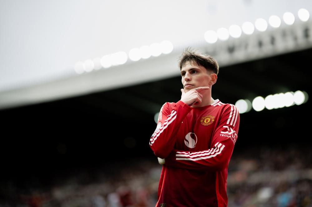 曼聯與亞特蘭大達成協議！6400萬磅轉會費+最高800萬磅獎金簽下霍伊倫德！.